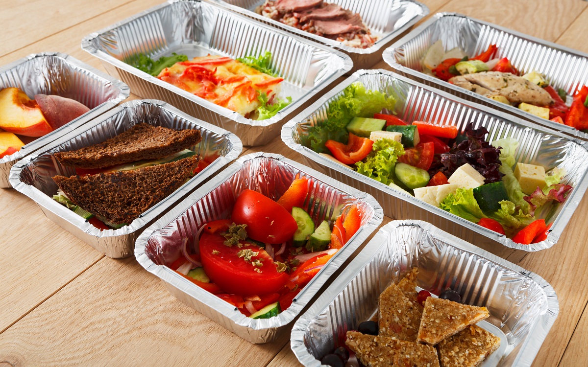 Dieta dobrana przez dietetyka czy catering – co działa skuteczniej?